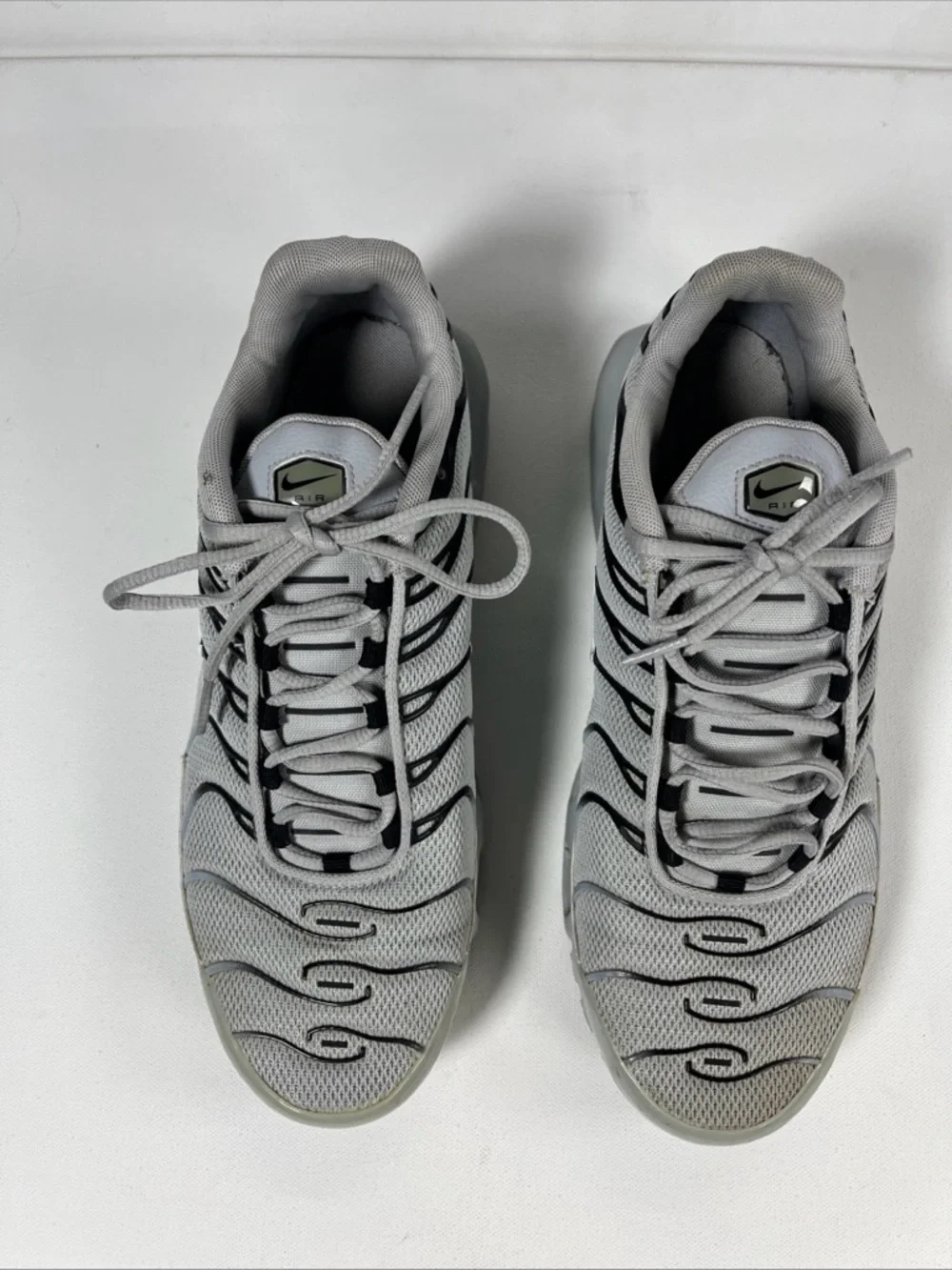 SOLD Nike Air Max Plus Tn Wolf Grey Sneakers Shoes 852630-021 Men’s 10 - Picture 4 of 14